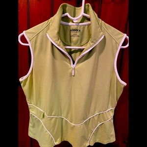 Annika Cutter & Buck Bright Green Golf or Tennis Women’s Size Medium